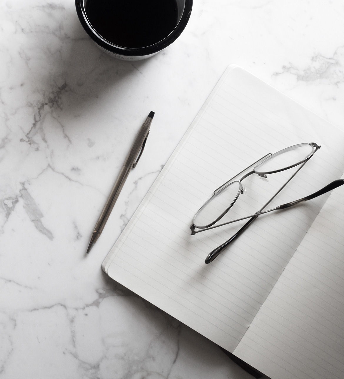 用飲食掩蓋內心的痛—談重新接觸內在感受